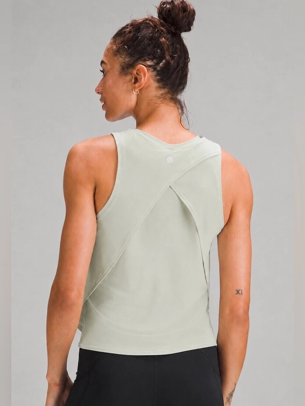 Lululemon Fold-Over Running Tank Honeydew Women’s Size 10 NWT